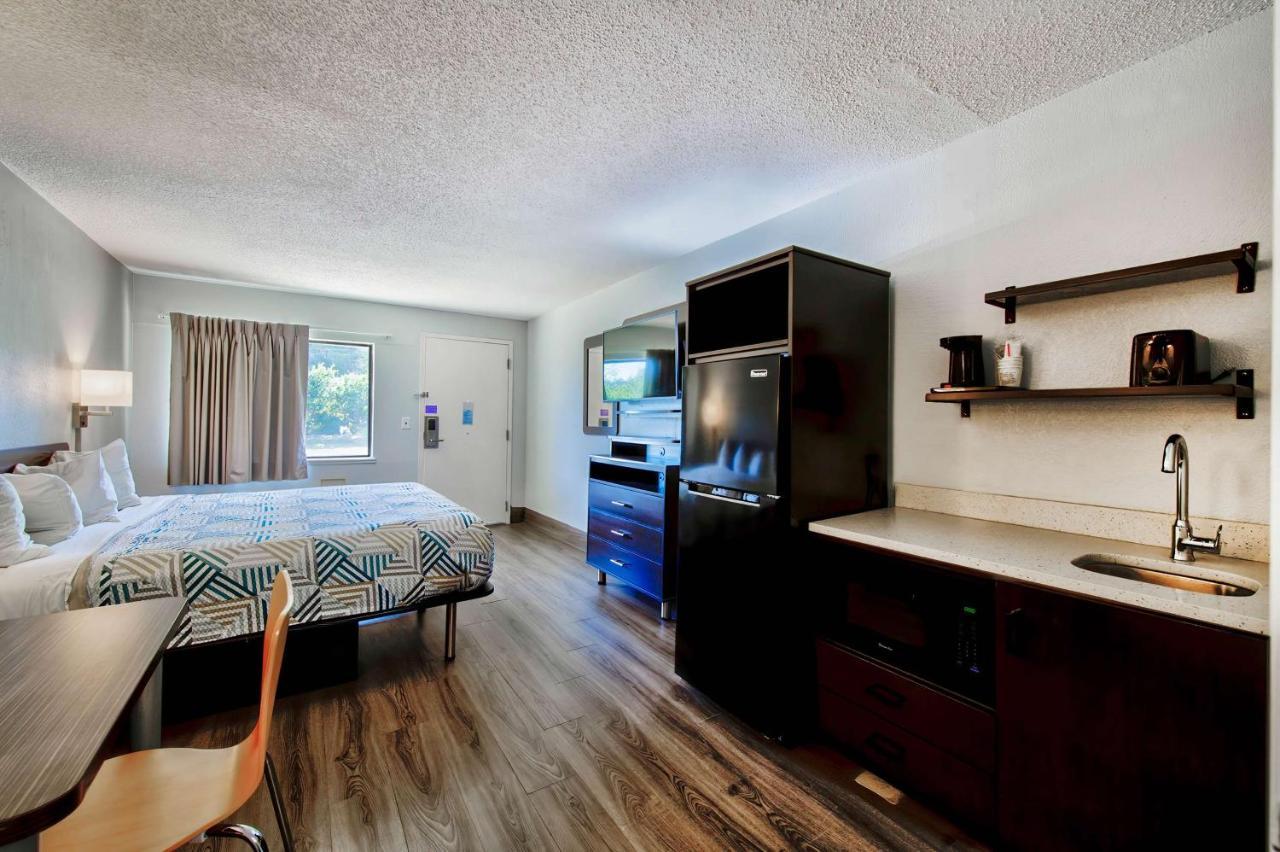 Motel 6 Birmingham, Al - Medical Center - Inverness Hwy 280 Екстер'єр фото